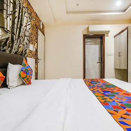 Fabhotel Shivam Palace- Near Mahakal Mandir Ujjain Exterior foto